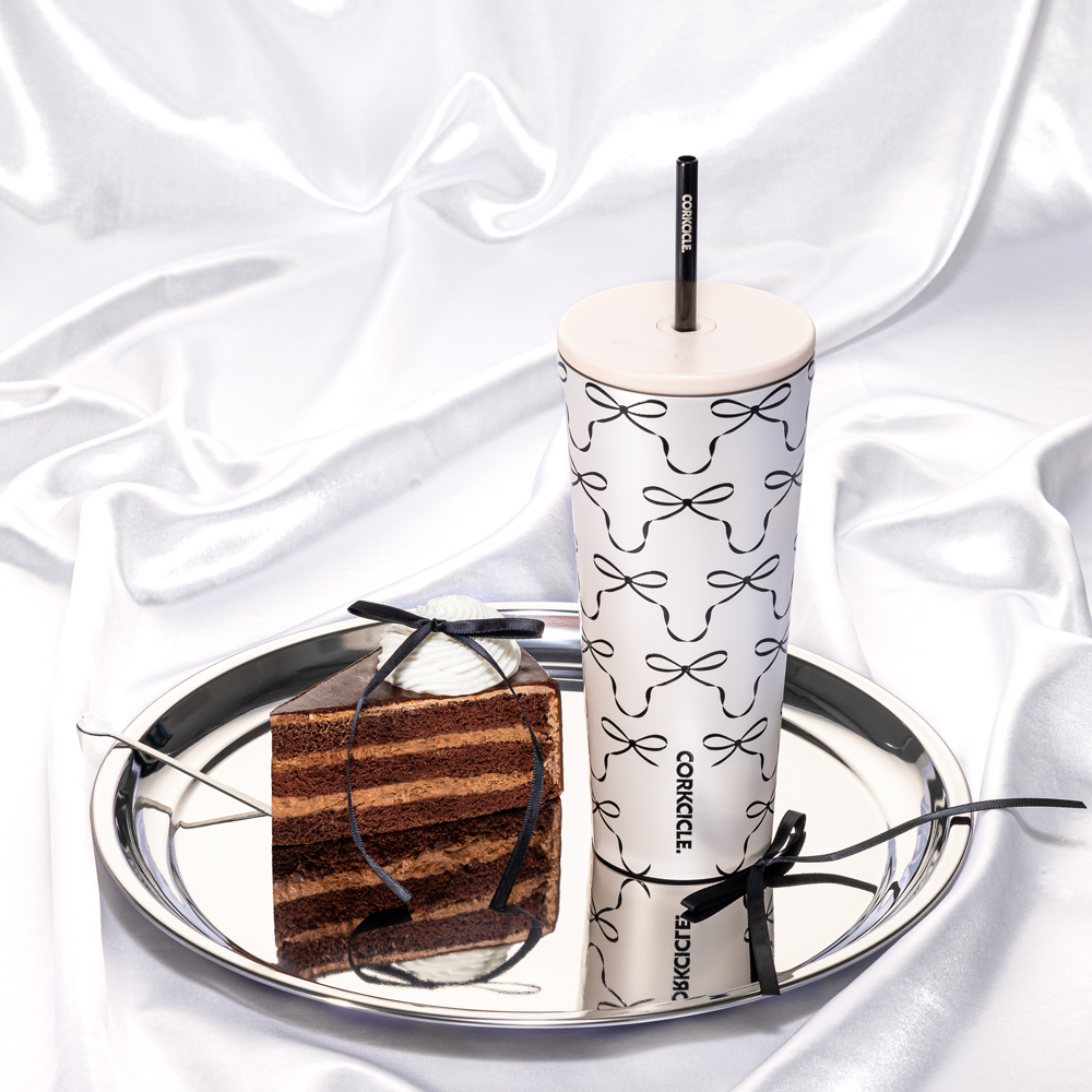 cold-cup-c3 2a98a7269432--2224PBBC-lifestyle.png